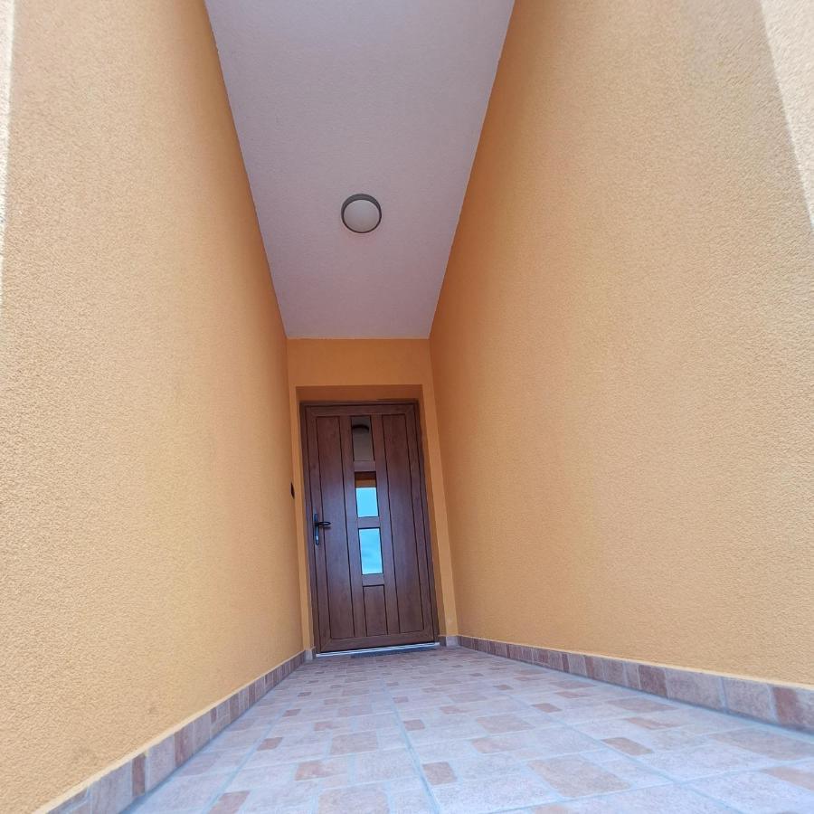 Sobe Rooms Tea Buje Exterior photo