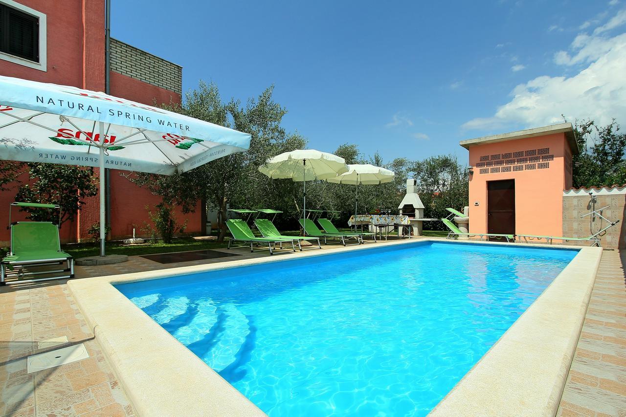 Sobe Rooms Tea Buje Exterior photo